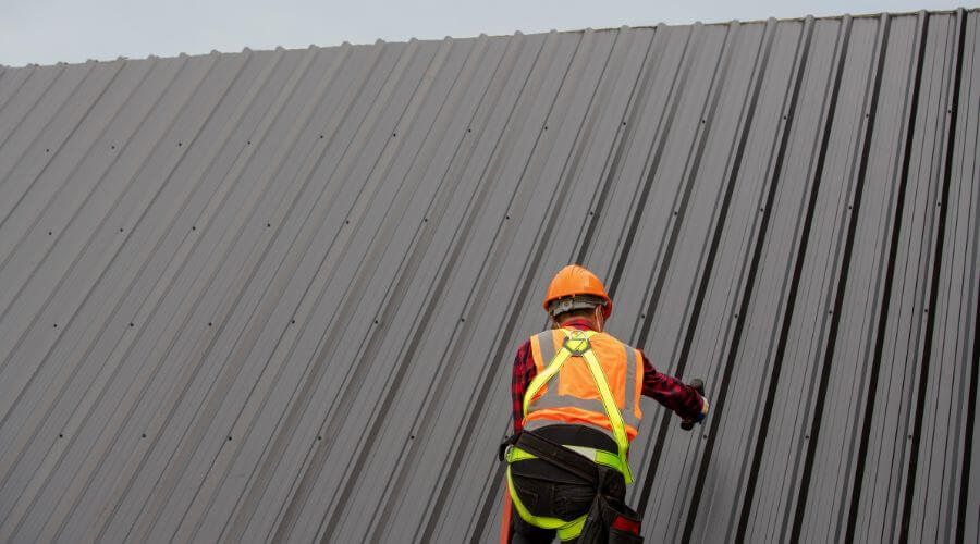 Professional metal roof installation services in Glasgow, MO